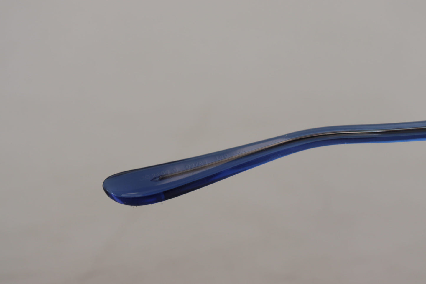 Dolce & Gabbana Guldfärgade Ovala Metallkristaller DG2209B Solglasögon