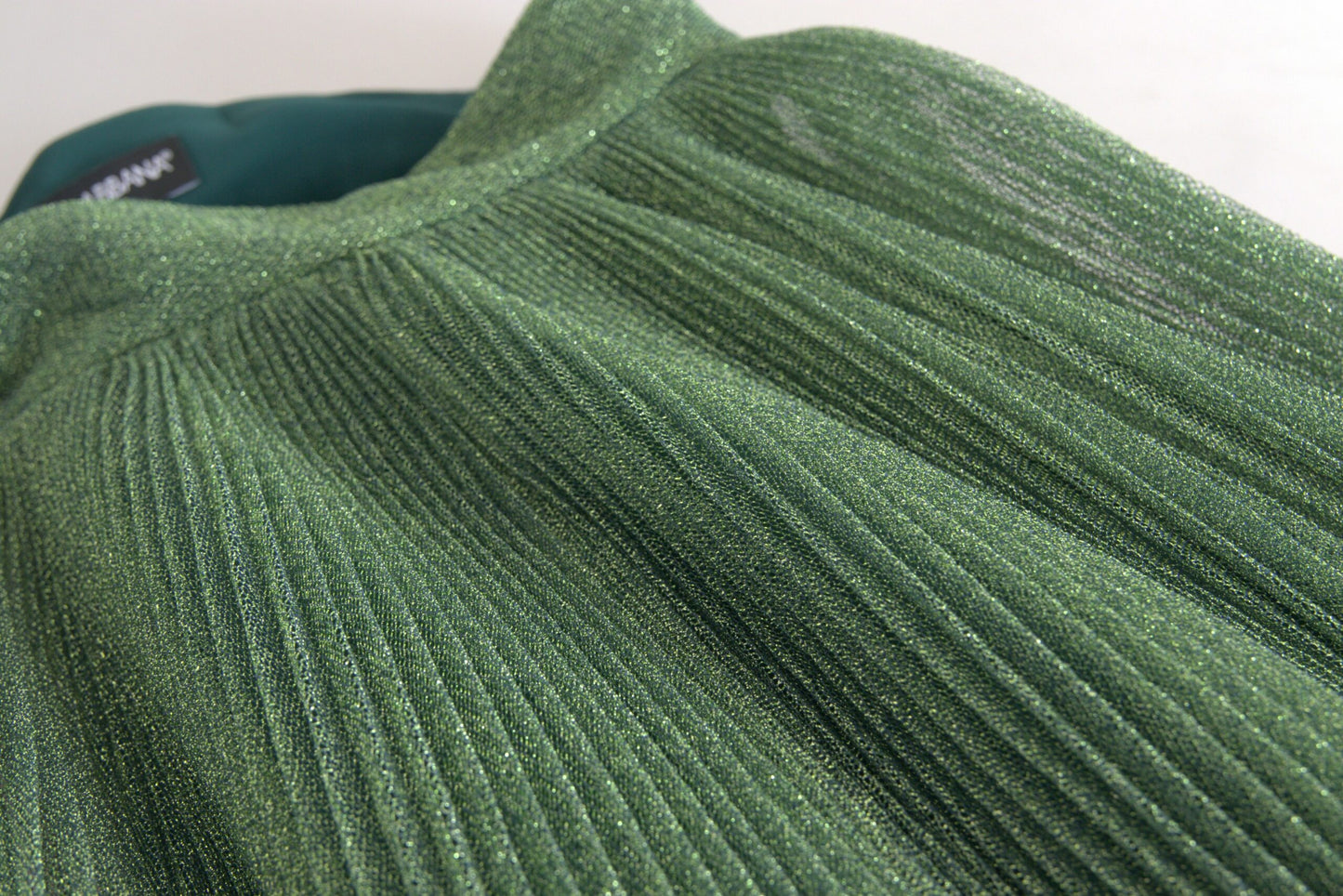 Dolce &amp; Gabbana Metallic Grön Plisserad Kjol Med Hög Midja Och A-linje