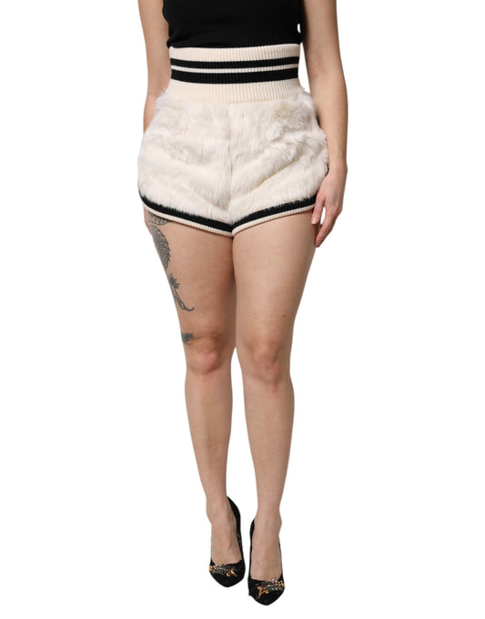 Dolce & Gabbana vita hotpants med hög midja i syntetpäls